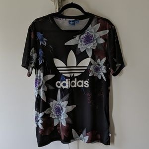Adidas lotus T-shirt
